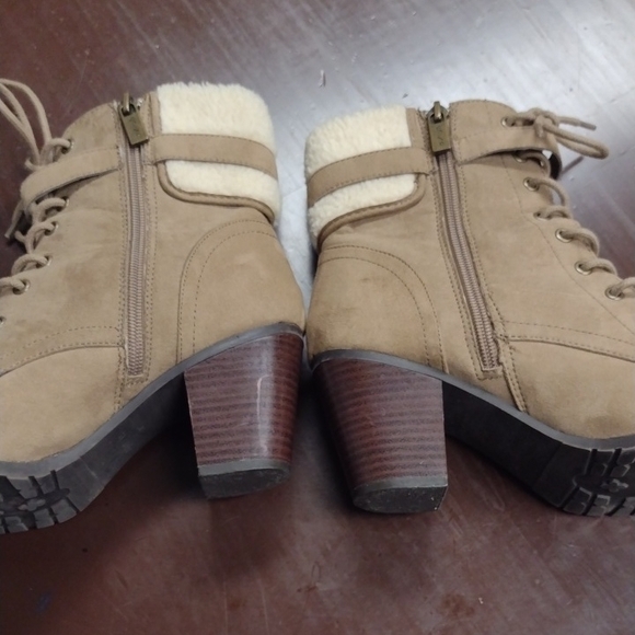 Women's Y2K Tan Ankle Boots - Picture 5 of 13